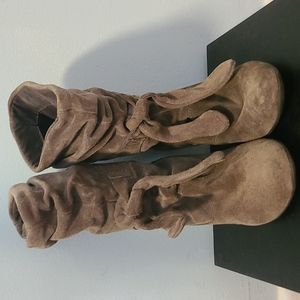 Vintage Bakers Knotted Slouch Green Ankle Leather Suede Boots Size  6